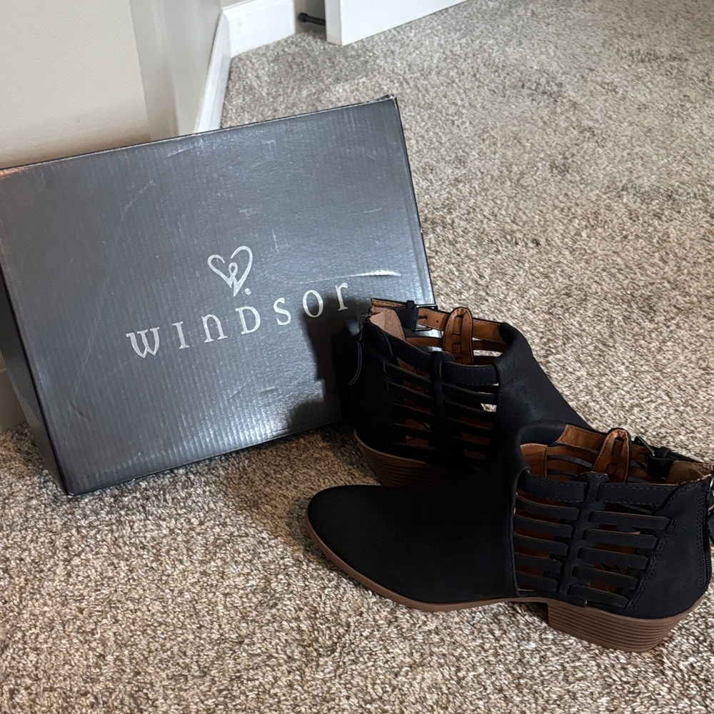 Windsor Black and Brown Ankle Booties